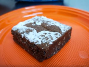 Brownie déguisé à ENIGMAPARC pour Halloween